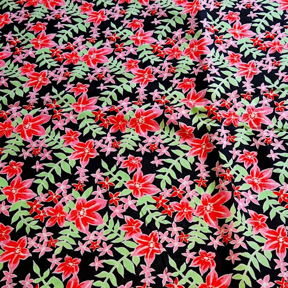 Fabric Chintz Cotton Vintage Weave Floral 15.4 Yards